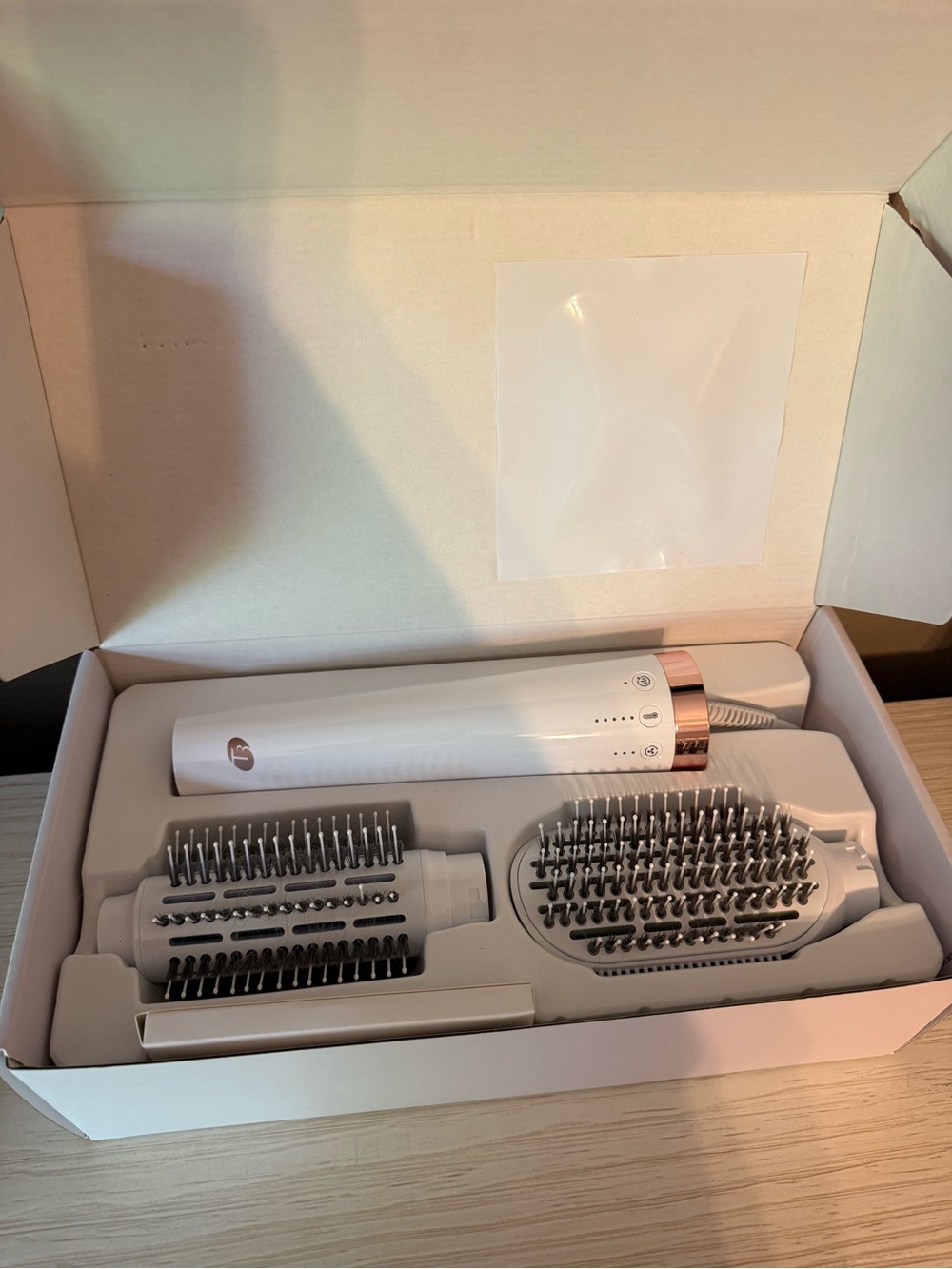 White & Rose Gold T3 Hot Air Styler Brush